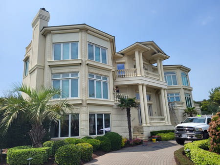 Top Benefits of Professional Window Cleaning for Virginia Beach Homes
